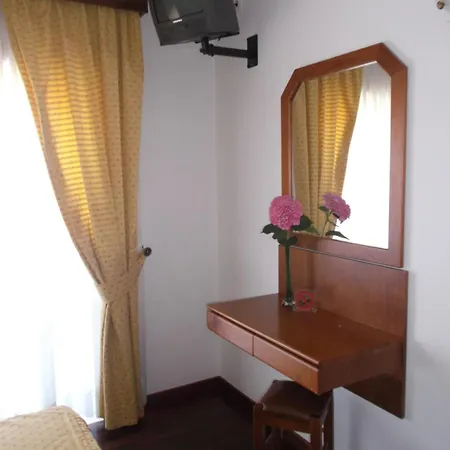 Gasthuis Residencial Santa Clara *